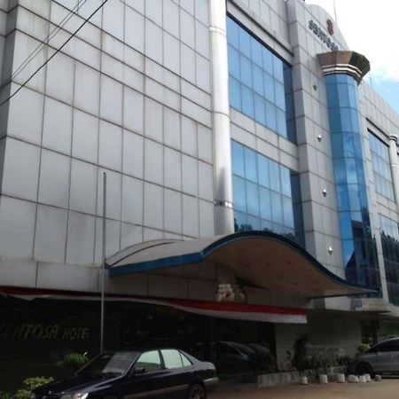 Sentosa Hotel Batam Exterior photo